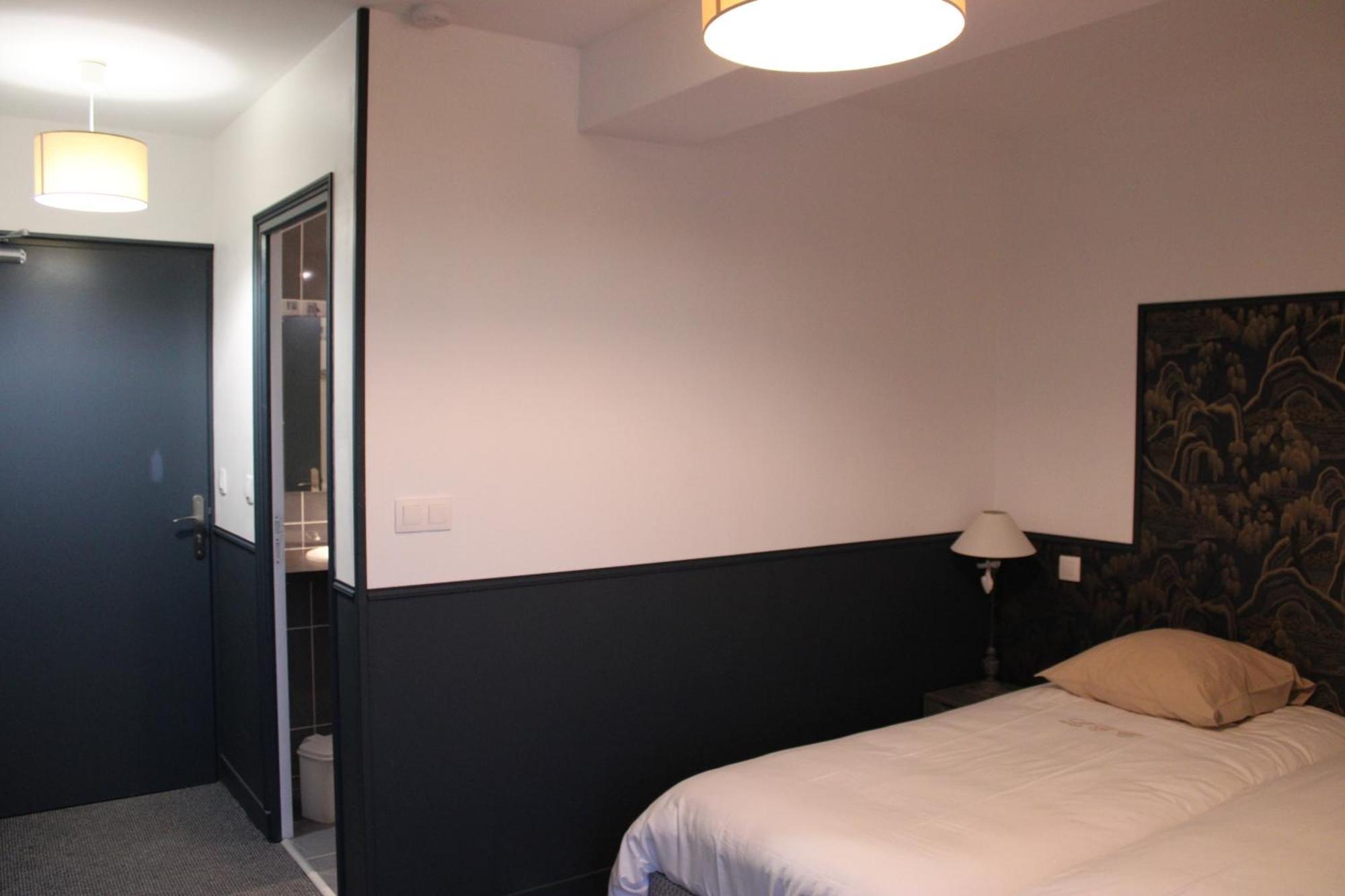 Domaine Du Grand Caugy Hotell Saint-Vigor-le-Grand Exteriör bild