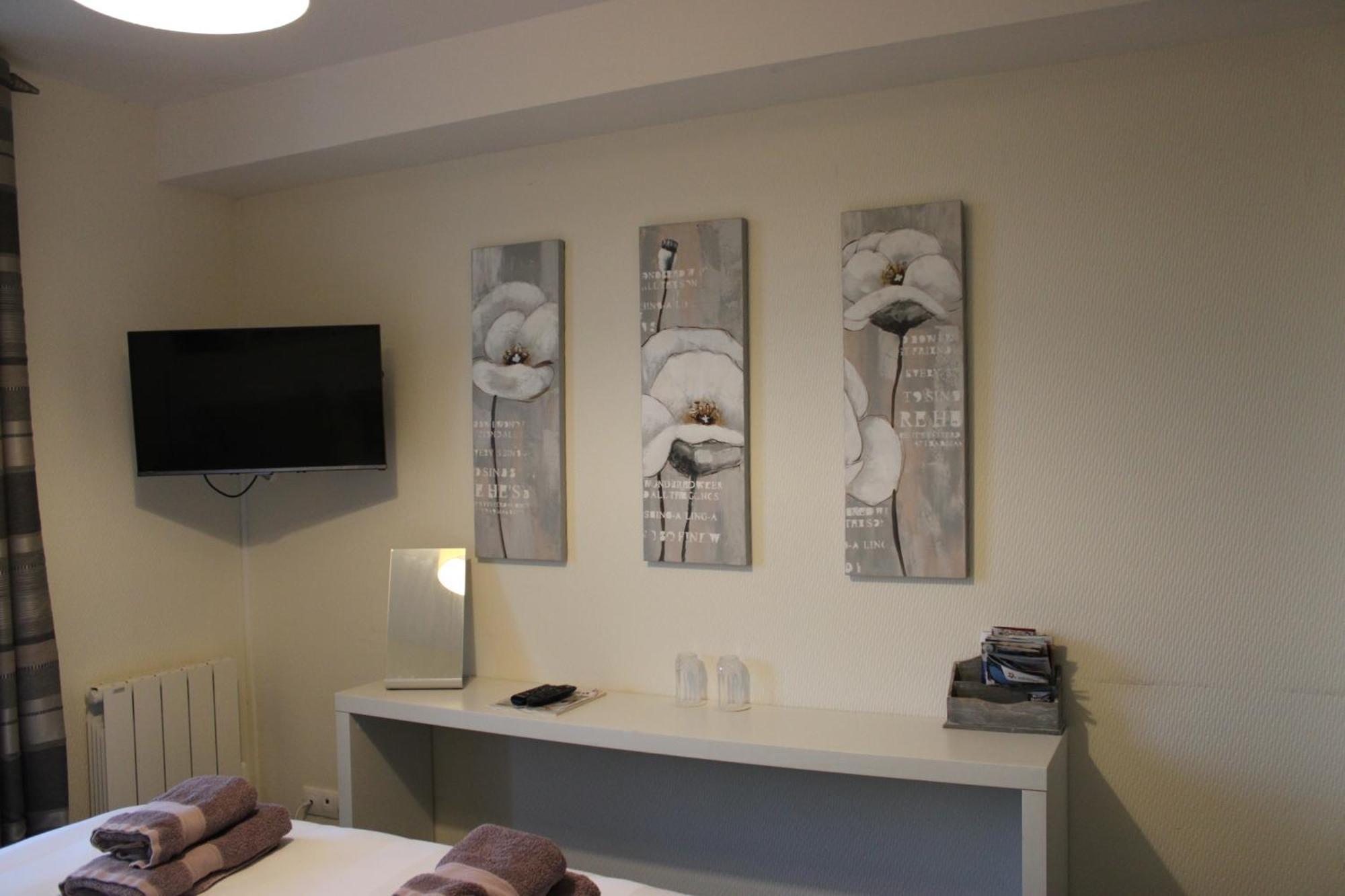 Domaine Du Grand Caugy Hotell Saint-Vigor-le-Grand Exteriör bild